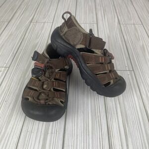 Toddler Keen SANDALS Size - 4?
